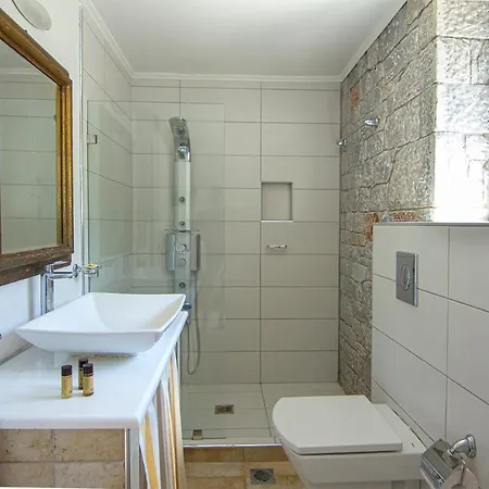 Sto Spiti Bed and breakfast 4*