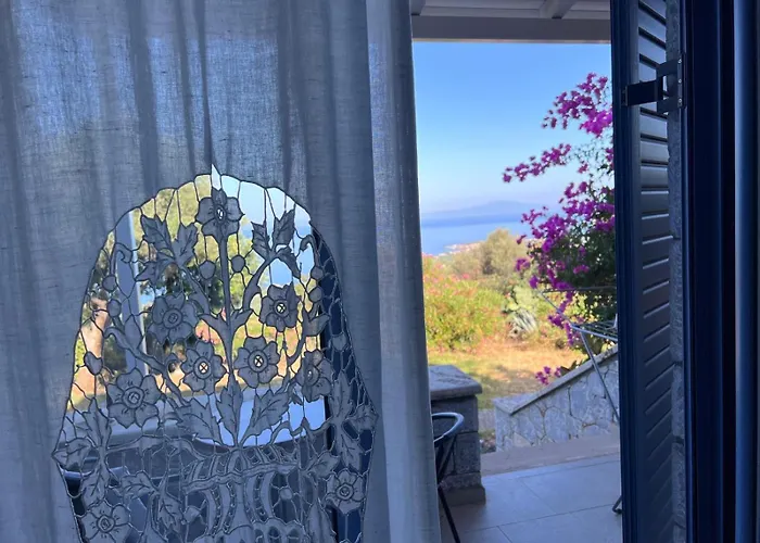 Sto Spiti Pigi (West Mani)